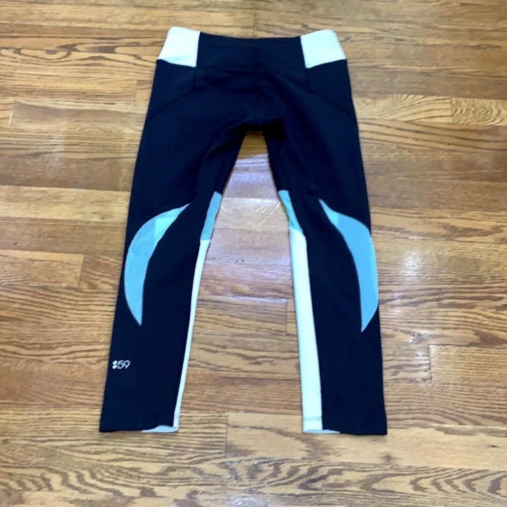 Split59 Color-Block Performance Capri - image 2